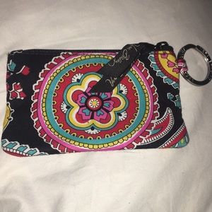 I am selling a Vera Bradley wallet
